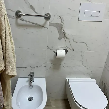 Little Escape Olgiasca